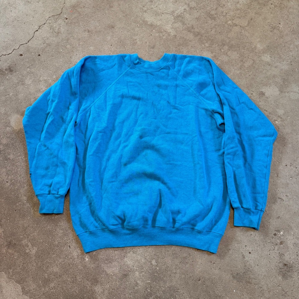 Vintage 70s Hanes Sweatshirt Mens Large Blue Made in USA Raglan Crewneck Blank